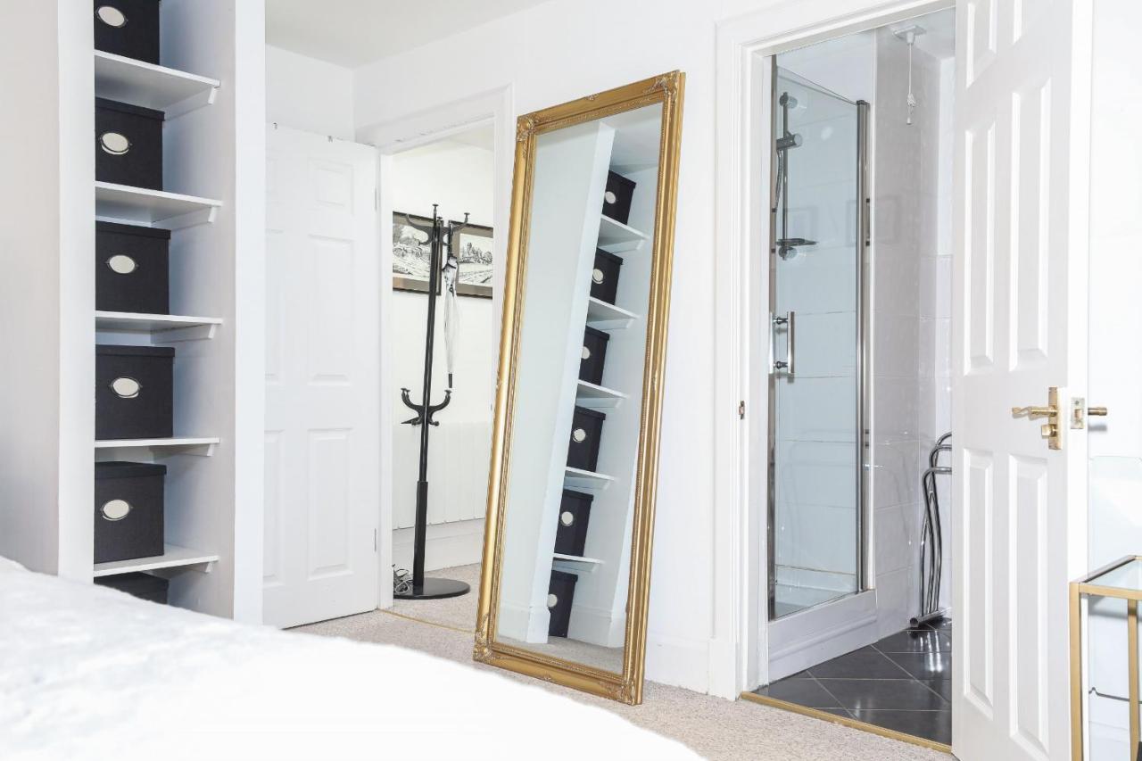 Luxury 3 Bed Royal Mile Apartment Эдинбург Экстерьер фото