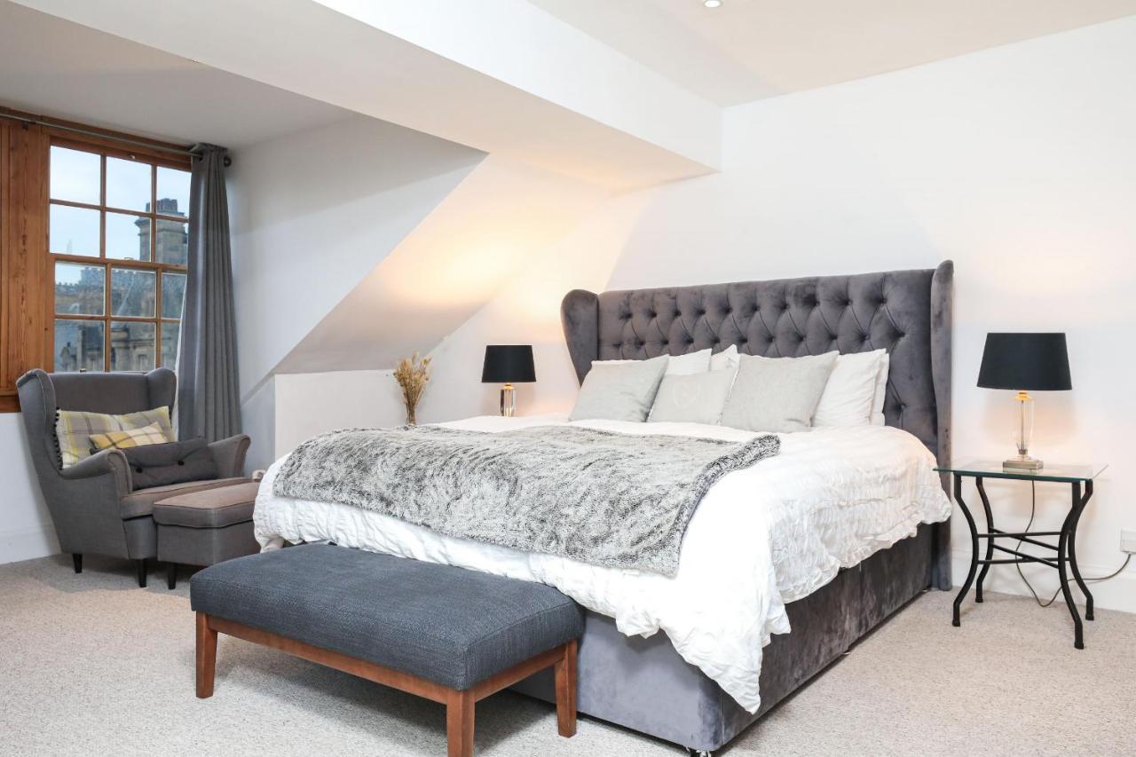 Luxury 3 Bed Royal Mile Apartment Эдинбург Экстерьер фото