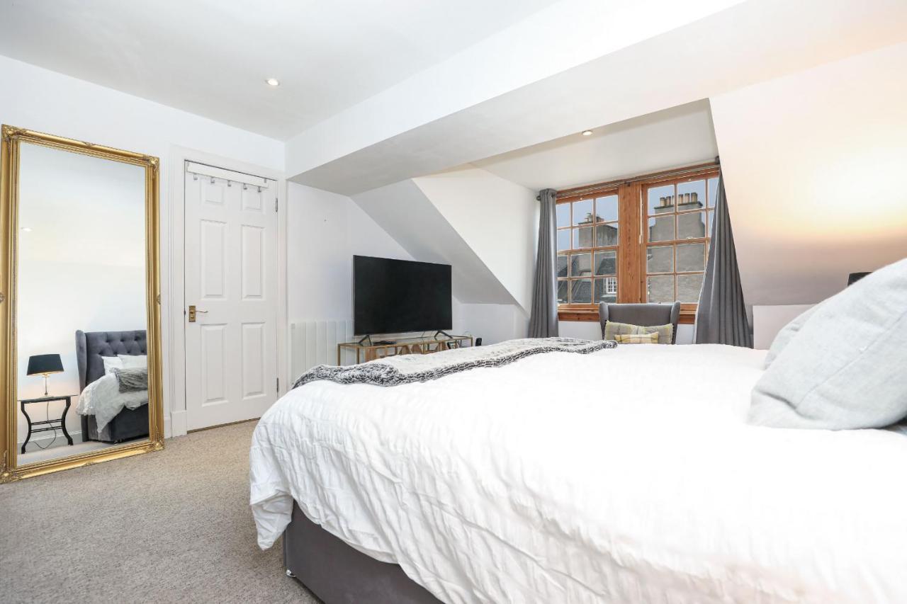 Luxury 3 Bed Royal Mile Apartment Эдинбург Экстерьер фото