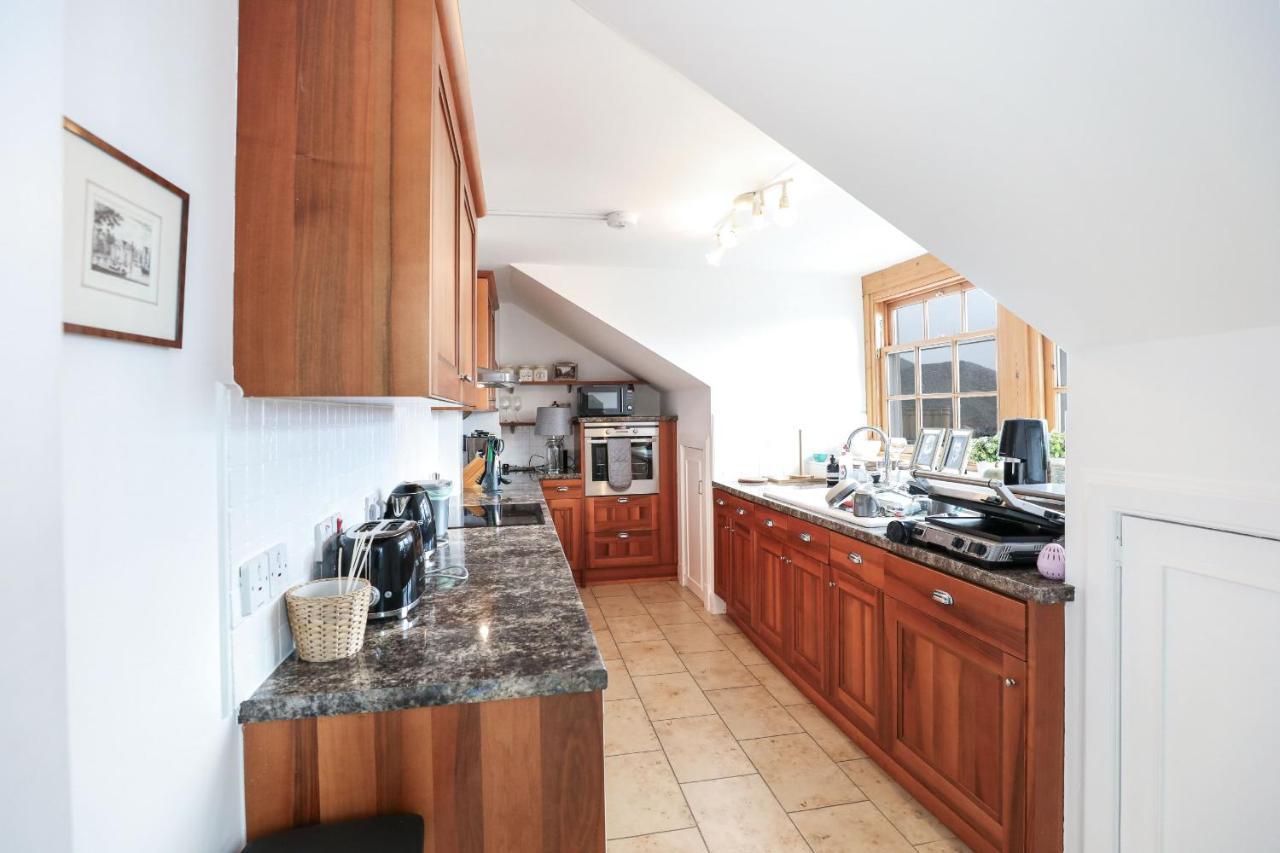 Luxury 3 Bed Royal Mile Apartment Эдинбург Экстерьер фото