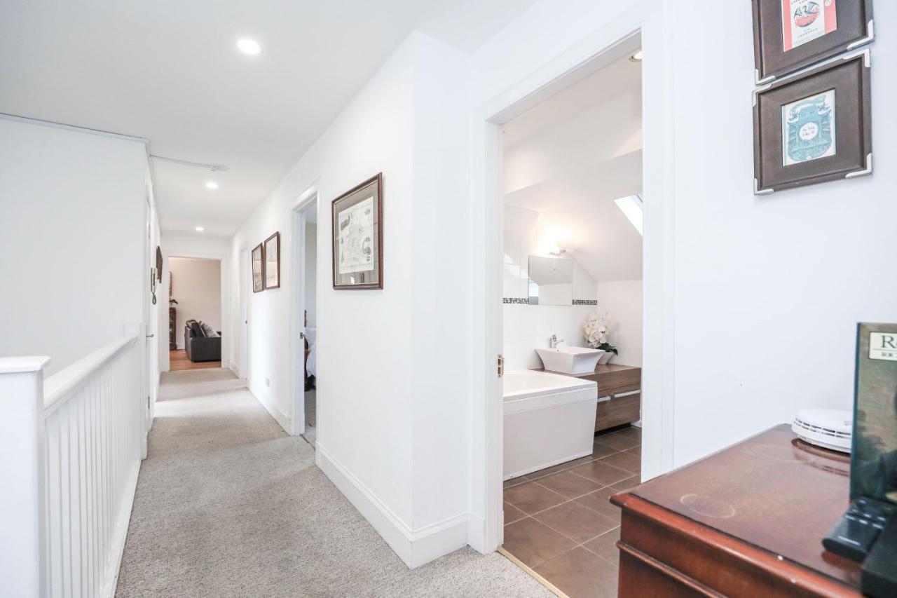 Luxury 3 Bed Royal Mile Apartment Эдинбург Экстерьер фото