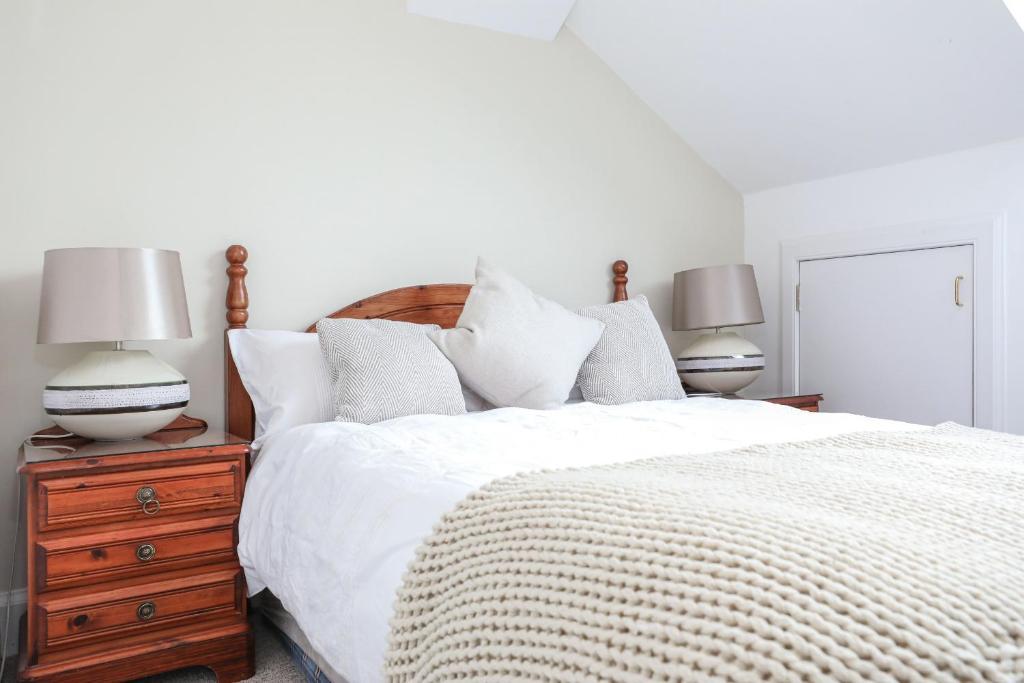 Luxury 3 Bed Royal Mile Apartment Эдинбург Экстерьер фото