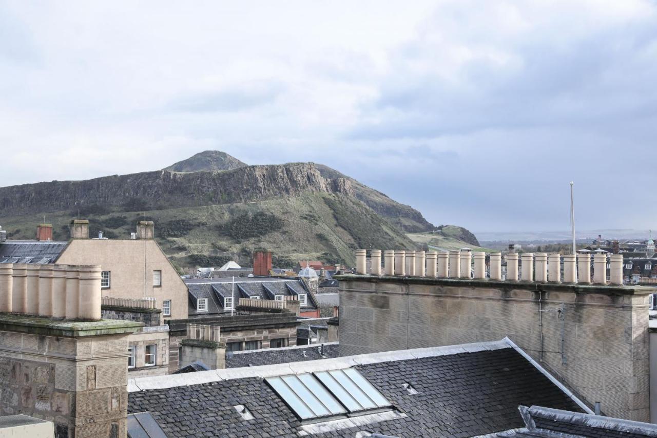 Luxury 3 Bed Royal Mile Apartment Эдинбург Экстерьер фото