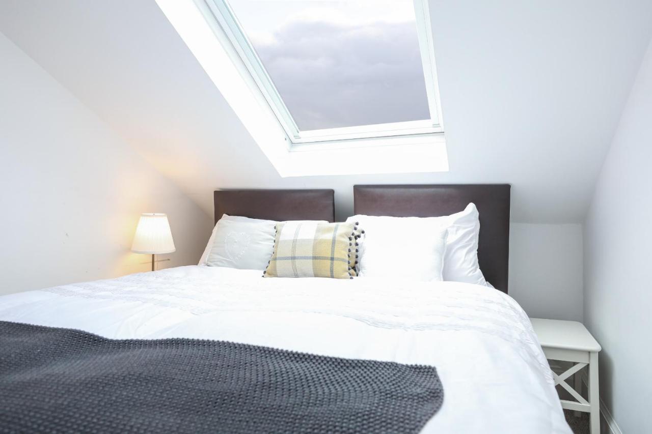 Luxury 3 Bed Royal Mile Apartment Эдинбург Экстерьер фото